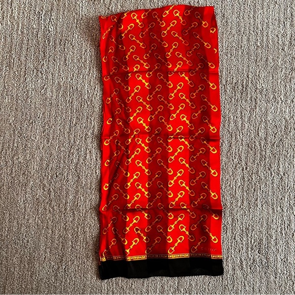 Echo Red and Gold Silk Scarf | Vintage | Western | Equestrian | Quiet Luxury - Picture 4 of 10